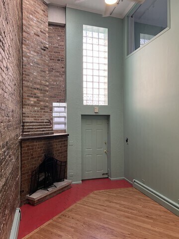 Photo - 2126 N Sedgwick St Unit CH1