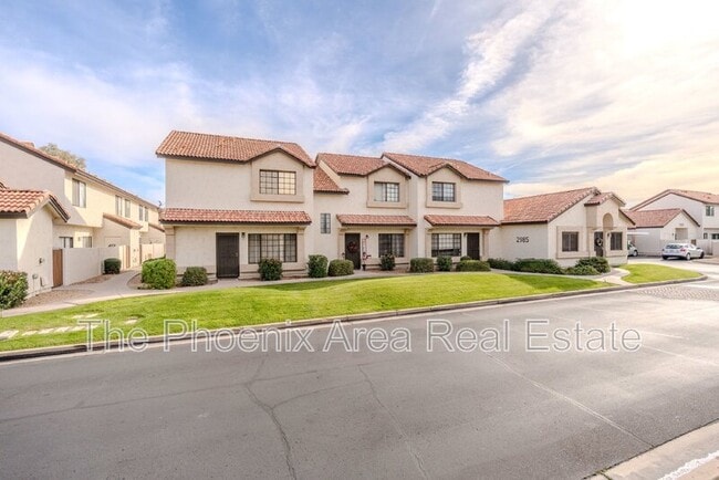 Building Photo - 2985 N Oregon St Unit 4