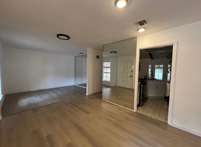 Photo - 4422 Meredith Woods St