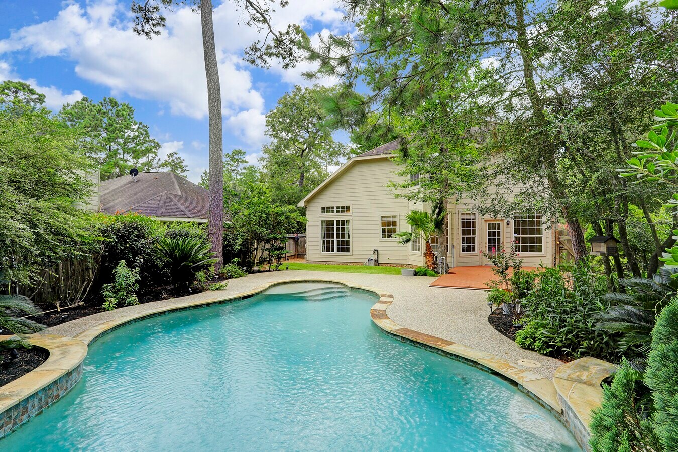 Photo - 147 N Willow Point Cir