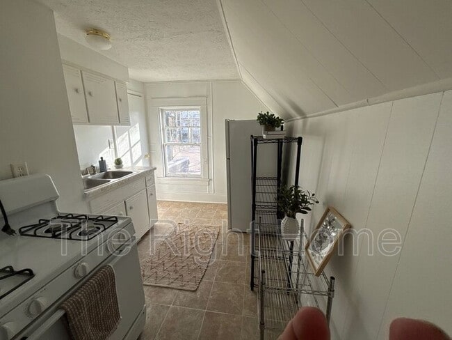 Photo - 3021 Harney St Unidad Apt 3