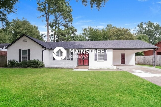 Building Photo - 3 Bedroom Pet-Friendly Home in MEMPHIS, TN with Main Street Renewal