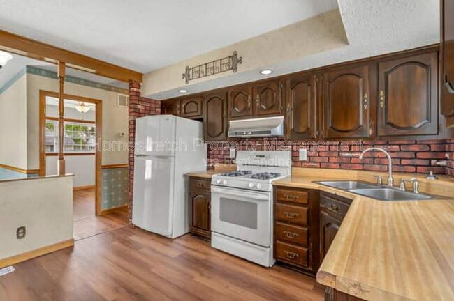 Photo - 10527 Prestwick Dr
