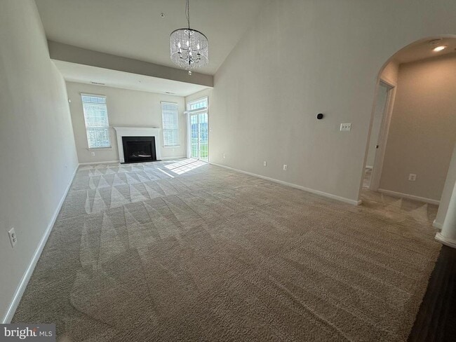 Photo - 5363 Yellow Birch Wy