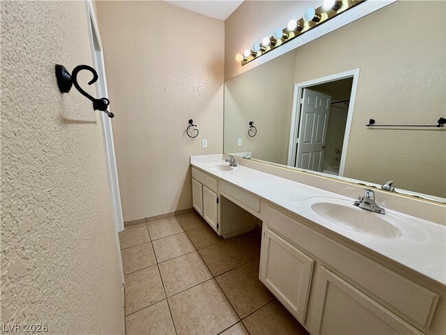 Photo - 2251 Wigwam Pkwy Unidad 515