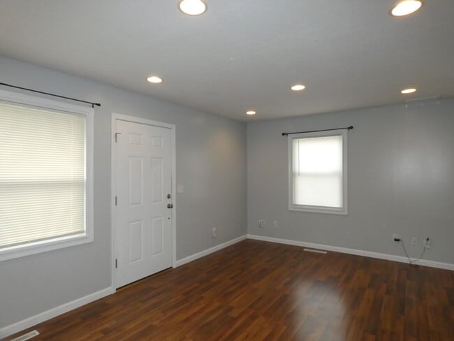 Photo - Beautiful Home in Gladstone, MO!
