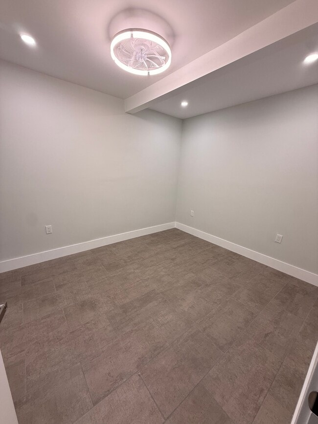 Photo - 10555 SW 32nd St Unit B