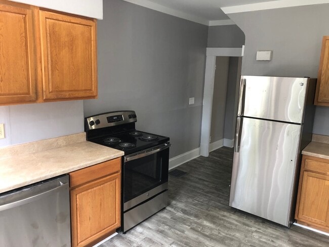 Photo - 53 E Patterson Ave