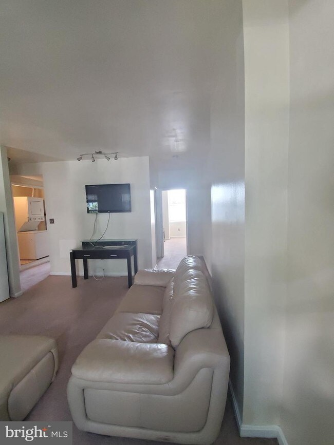 Photo - 1412 9th St NW