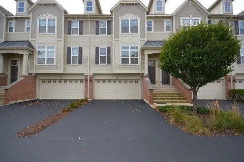 Photo - 401 N Commerce St