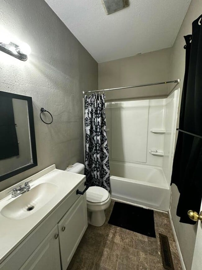 Photo - 622 N Park Ave