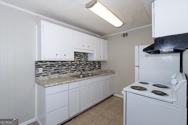 Photo - 1232 12th St Unit B