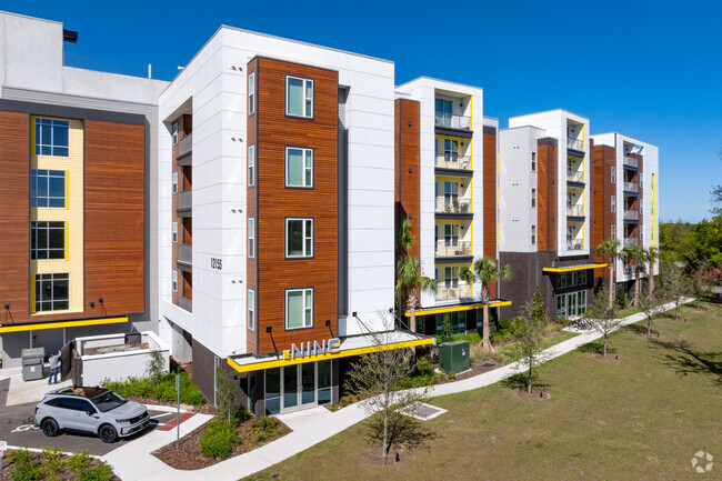 The 9 UCF - The 9 UCF Apartamentos