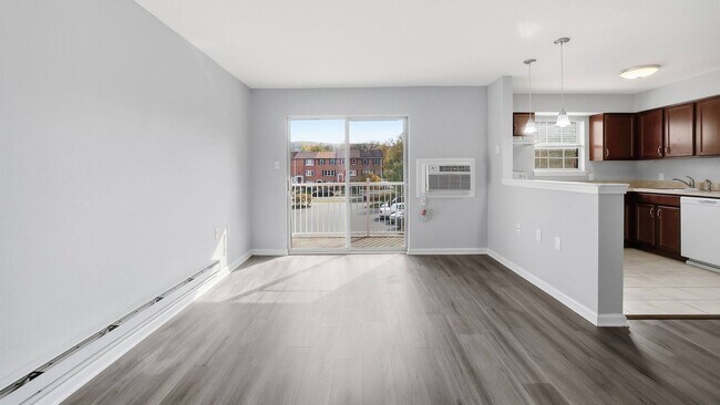 Waters Edge Apartments