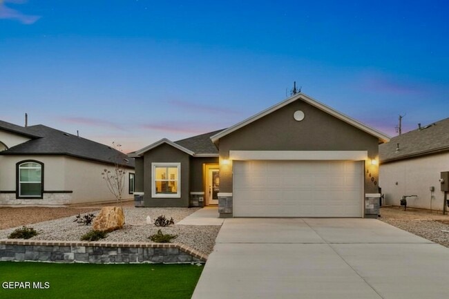 Photo - 1409 Indigo Sky St