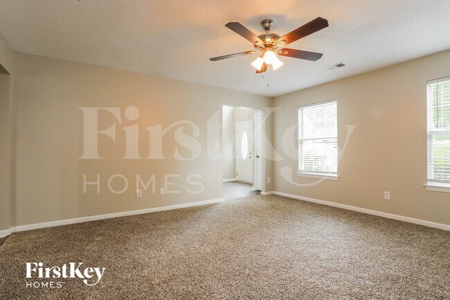 Photo - 5833 Cobalt Dr SW