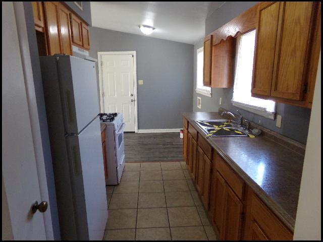 Photo - 1215 W 37th St