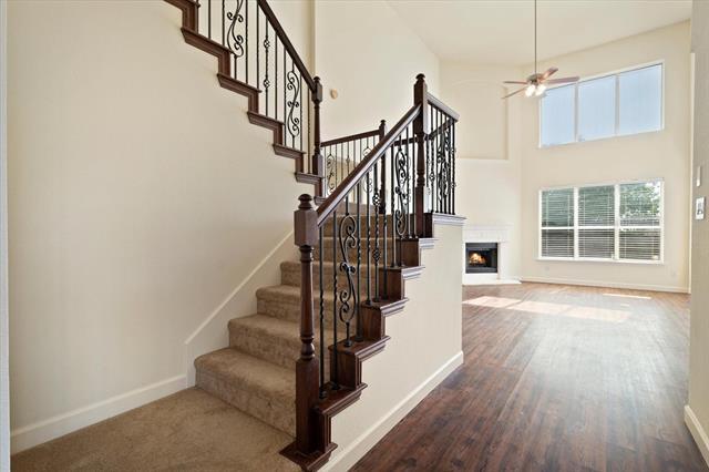 Photo - 403 Connemara Trail