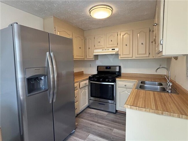 Photo - 456 Hunting Creek Rd