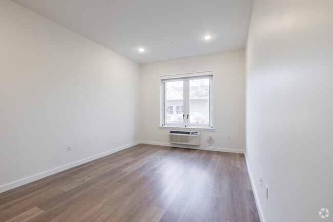 2 habitaciones, 2 baños - 1114 pies cuadrados - Habitación - Gabriel Luxury Apartments-Call for details!