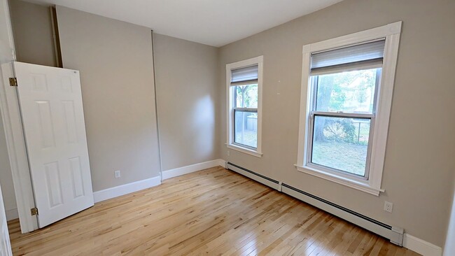 Photo - NICE, RENOVATED ALLSTON 1 BED FOR JANUARY 1ST!!
