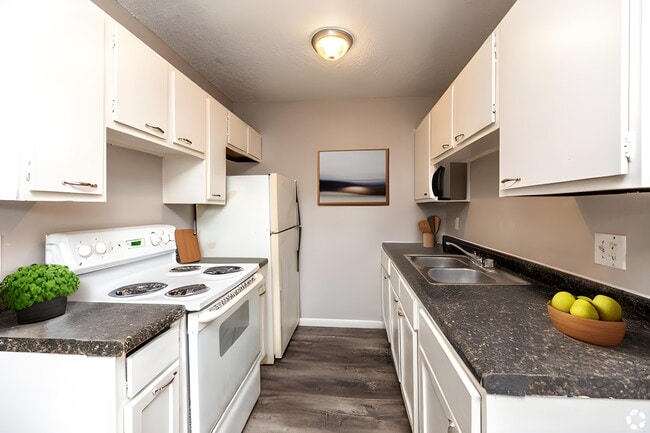 Woodland Apartments