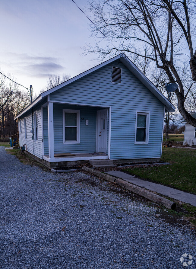 Building Photo - 908 S Main St Rental