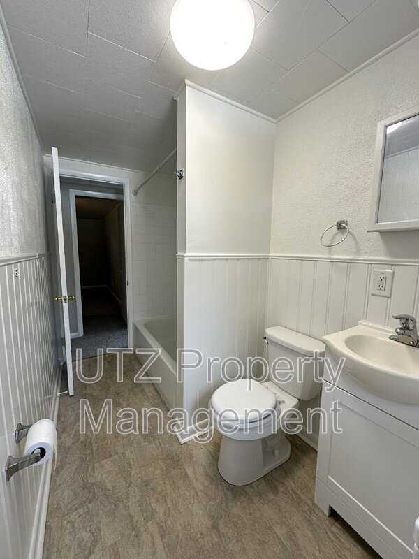 Photo - 1118 Jim Dot Dr