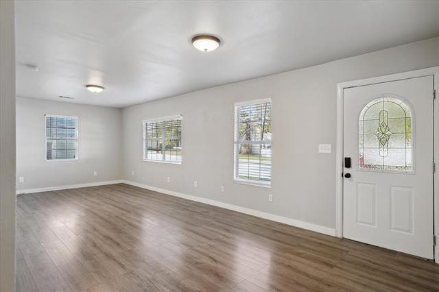 Photo - 306 N Walnut St