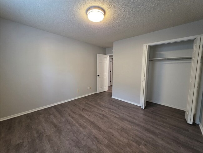 Photo - 1008 N Turtle Creek Dr