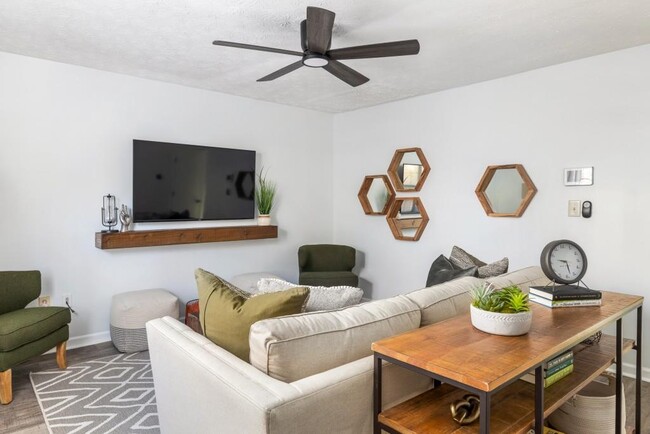 Photo - 1814 Neely Ave