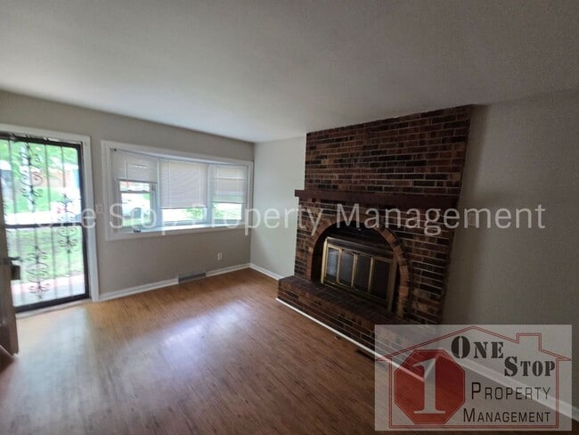 Photo - Adorable 2 Bedroom, 1 Bathroom, 1 Car Garage House in Independence!