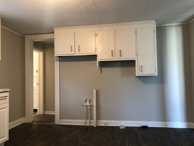 Photo - MOVE-IN READY!