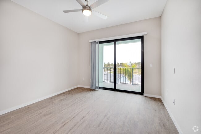 1BR_1BA_765SF - Living Room