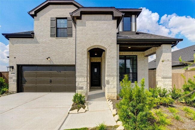 Photo - 25326 Loch Doon Dr