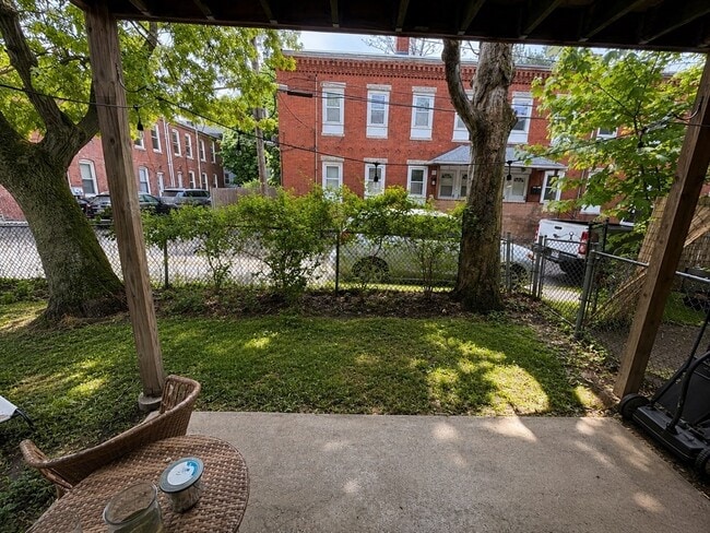 Photo - 2 Mead St Unit 1