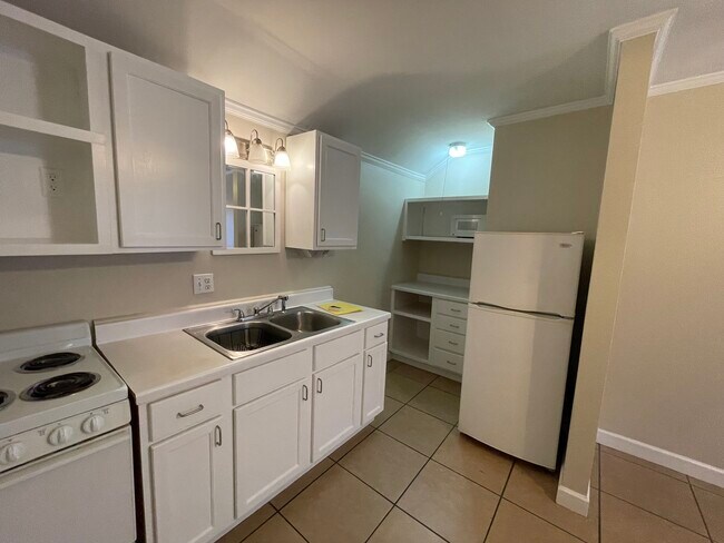 Photo - 301 N Jackson St