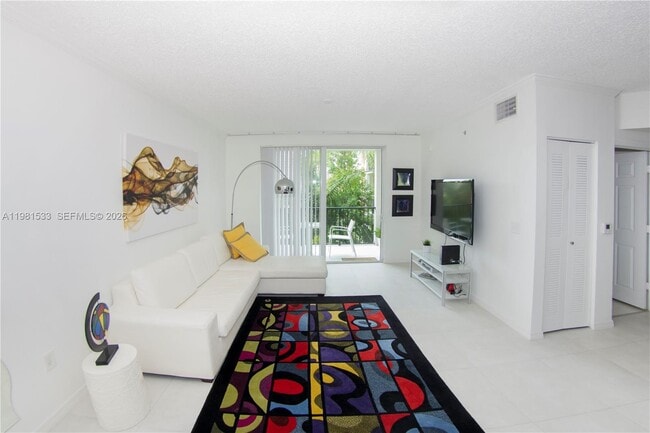 Photo - 17145 N Bay Rd Unit 4402