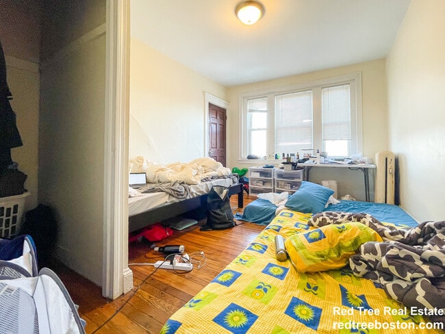 Photo - 244 Kelton St Unidad 16