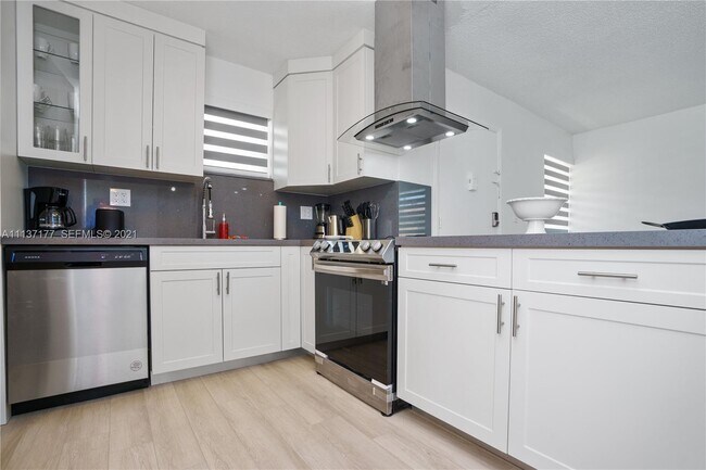 20077 SW 87th Pl Unidad 20077