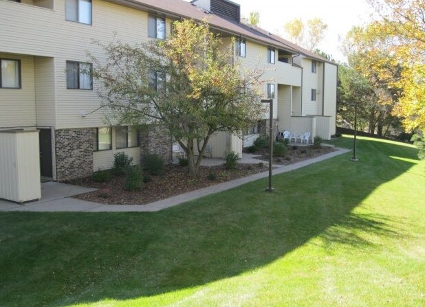 Photo - Briarhill Apartments