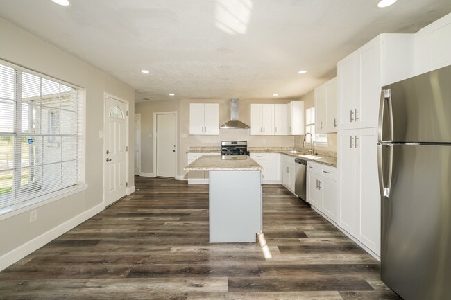 Photo - 5100 Goose Creek Dr