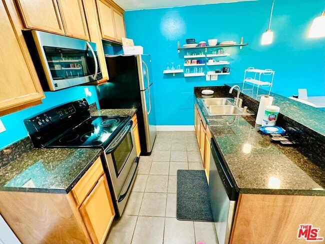 Photo - 10982 Roebling Ave Unit 466