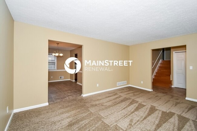 4 Bedroom Pet-Friendly Home in Louisville, KY with Main Street Renewal
