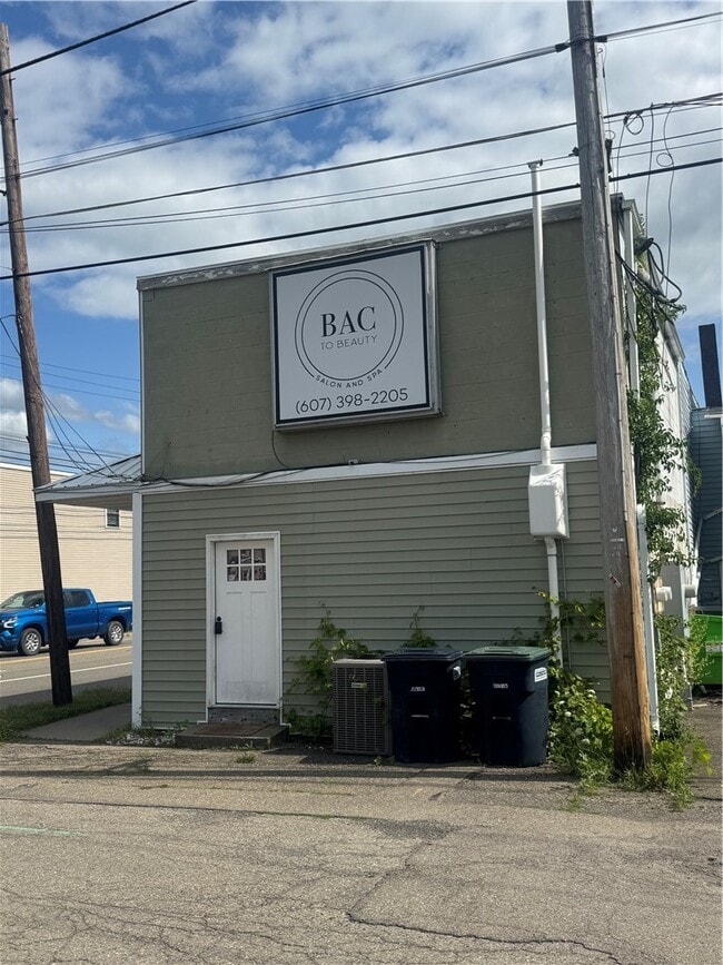Photo - 120 W 14th St