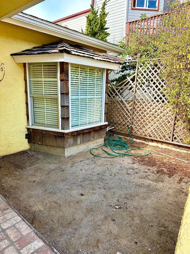 Photo - 1241 Berwick Dr House Unit A