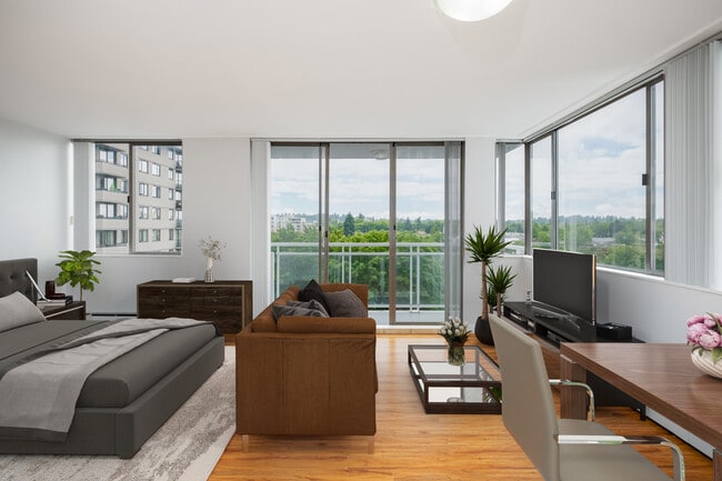 Photo - Hollyburn Court Unit 01007