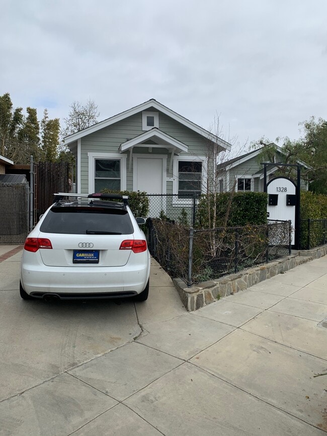 Photo - 1328 Electric Ave Unidad A