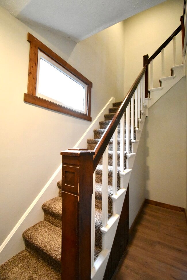 Photo - 616 Perrin Ave Unit 2