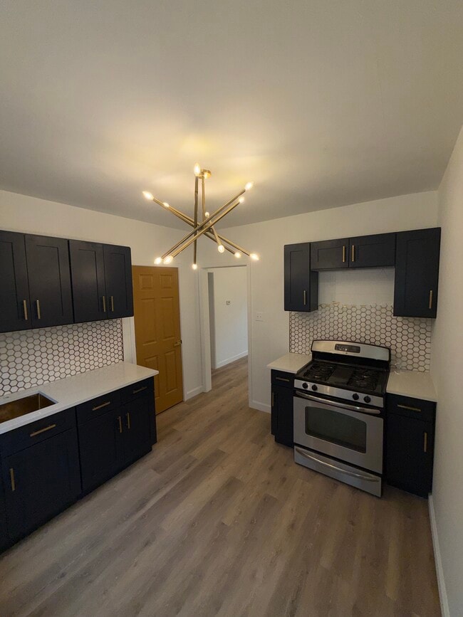 Building Photo - 16175 Fairfield St